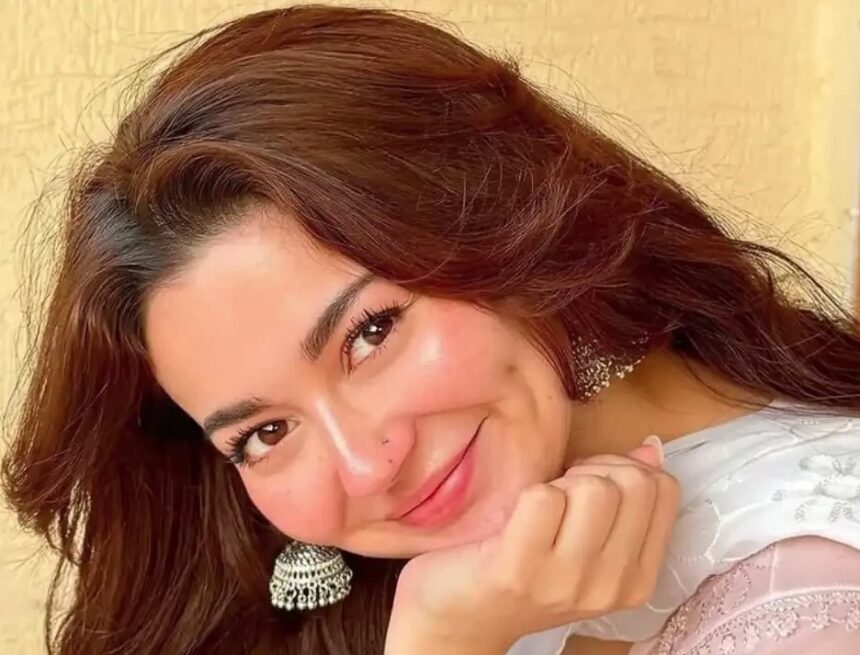 Hania Aamir's Face on Every Board in Karachi Hania Aamir